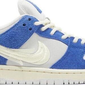 Size 12 - Nike Fly Streetwear x Dunk Pro SB Low Gardenia